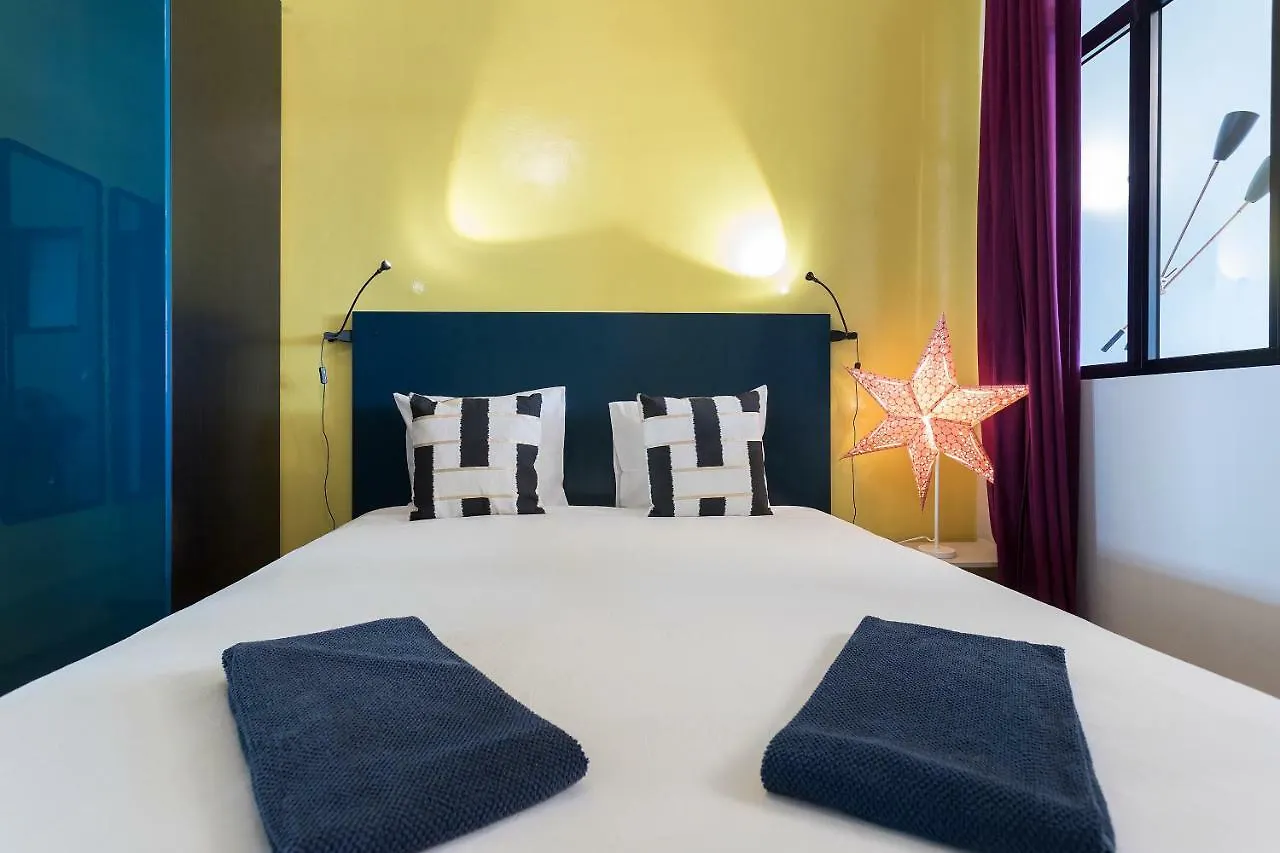 Chiado Bairro Alto, Bright And Newly Renovated 3 Bedroom Apartment, Lisbon Historical Center Portugal