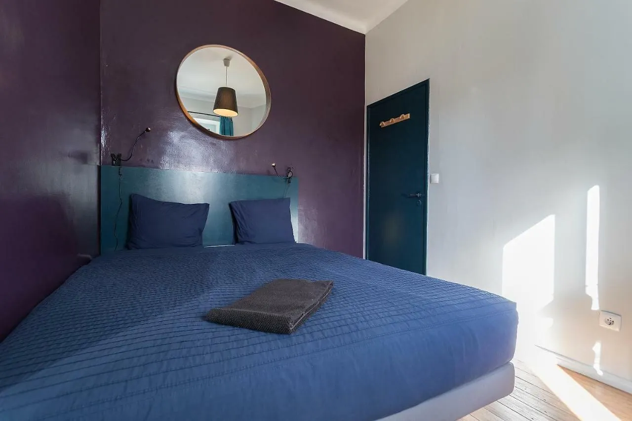 Chiado Bairro Alto, Bright And Newly Renovated 3 Bedroom Apartment, Lisbon Historical Center